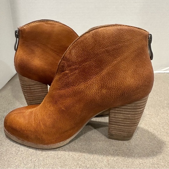 Anthropologie Antelope Tan High Cut Western High Heel  Boho Ankle Bootie Size 37 - Picture 6 of 12